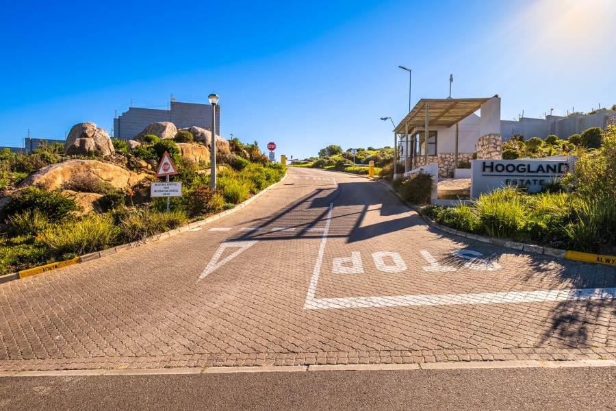 Commercial Property for Sale in Hoogland Western Cape